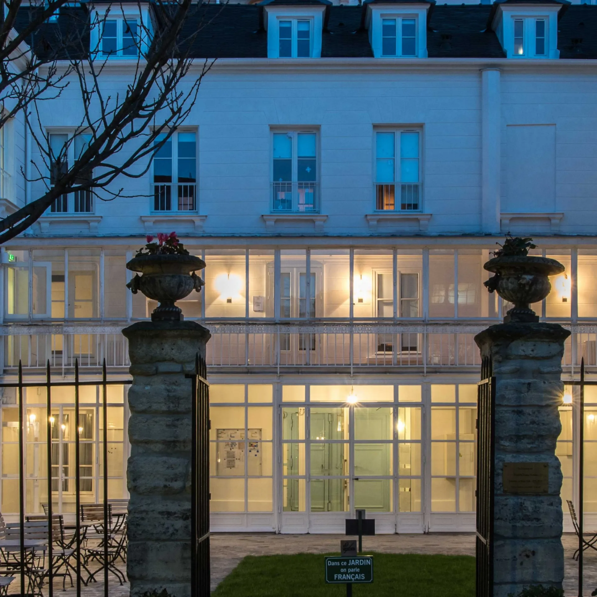Reid Hall gardens at night
